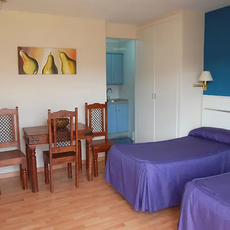 El Faro Hotel 3*