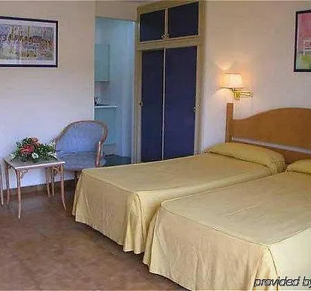 El Faro Hotel